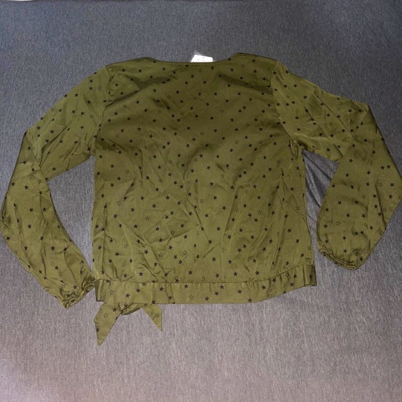 Eddie Bauer Woman’s top - Picture 3 of 3